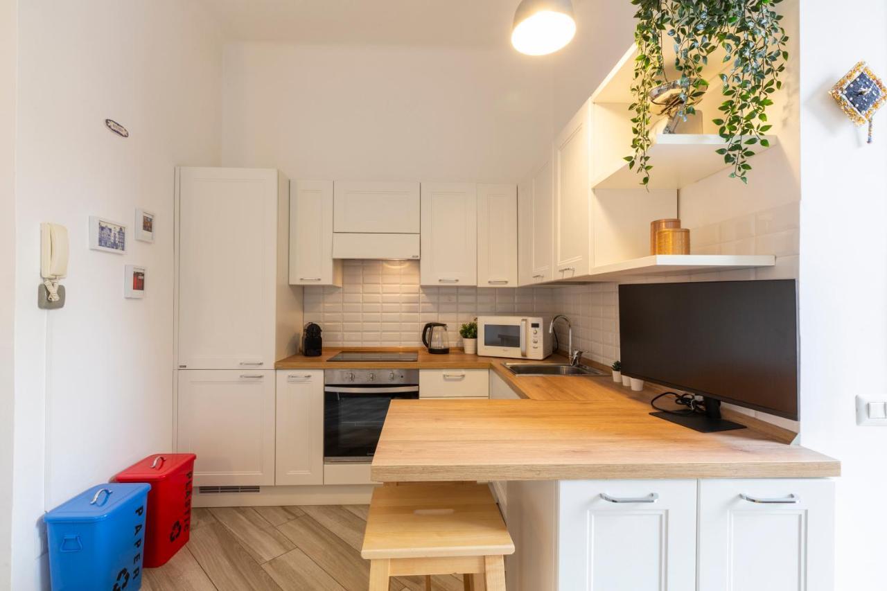 Mezzofanti - Tre Ponti Apartment Milan Luaran gambar
